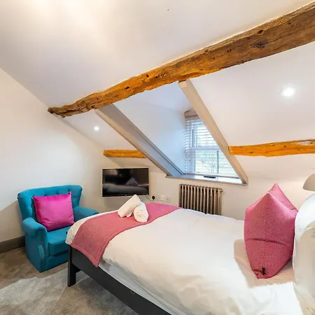 8 Bed In Oc-lr103 Windermere
