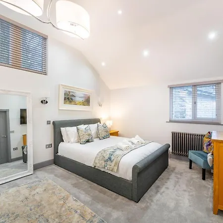 בית נופש 8 Bed In Windermere Oc-Lr103