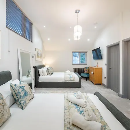 בית נופש 8 Bed In Windermere Oc-Lr103