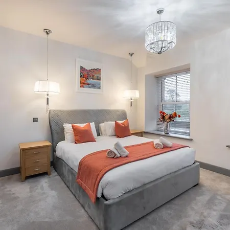 8 Bed In Windermere Oc-Lr103 ווינדרמר