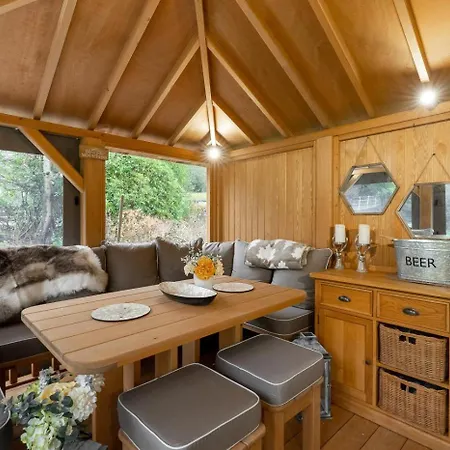 8 Bed In Oc-lr103 בית נופש ווינדרמר