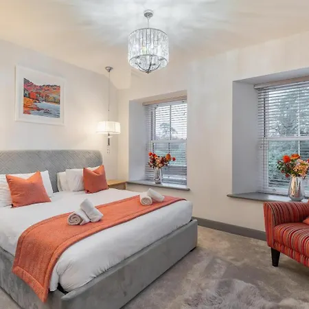 8 Bed In Oc-lr103 *
